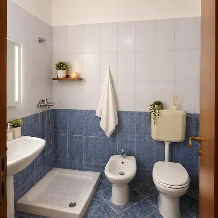 Mea * Vlorë